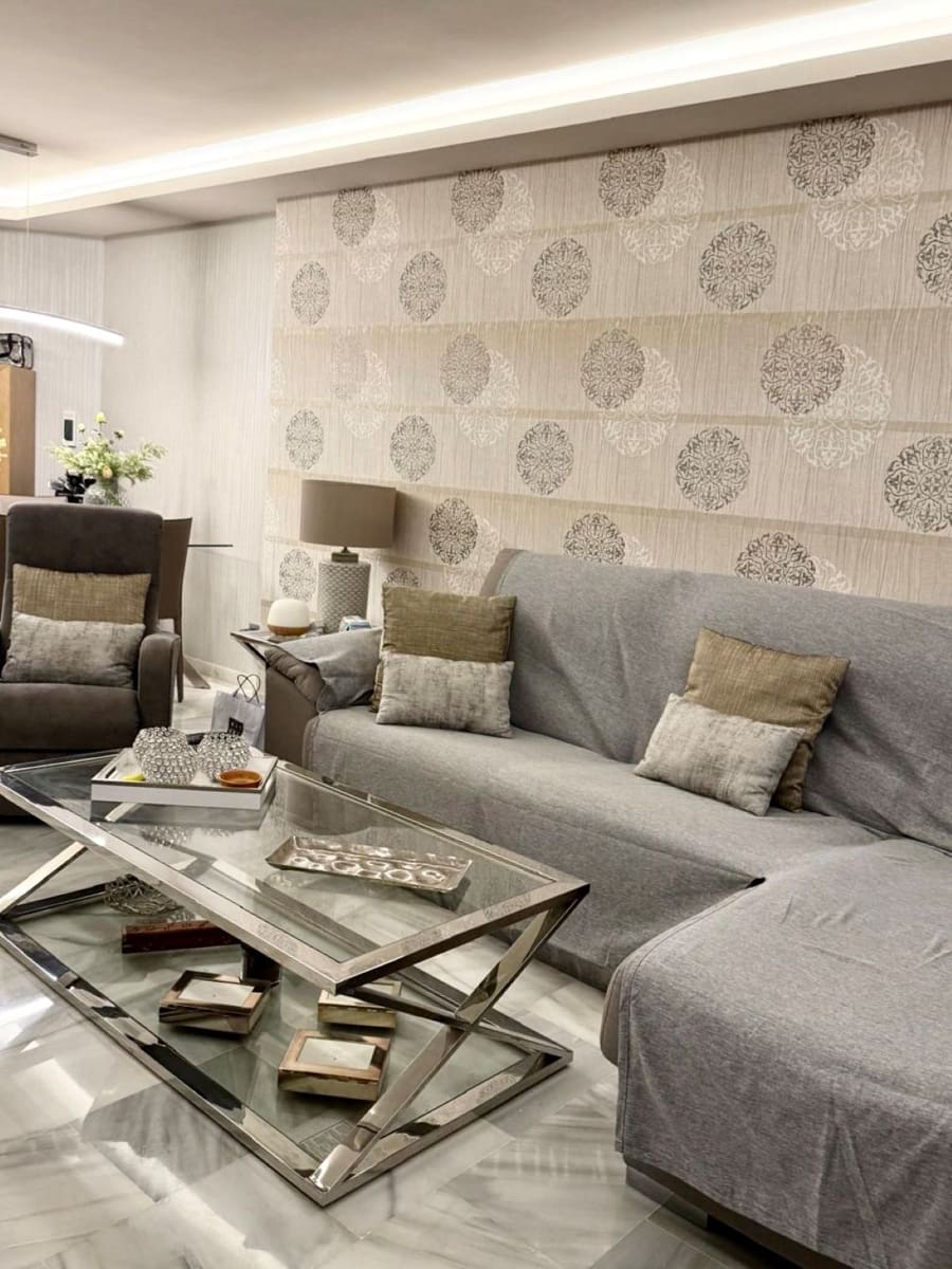 2 bedroom Apartment for sale in Mijas Costa with pool garage - € 423,000 (Ref: 9749248)