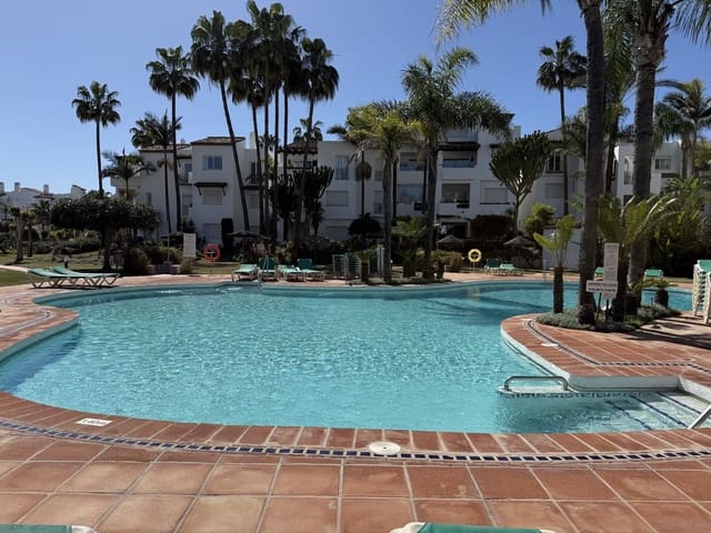 2 slaapkamer Appartement te koop in Costalita, Estepona met zwembad - € 420.000 (Ref: 9749353)