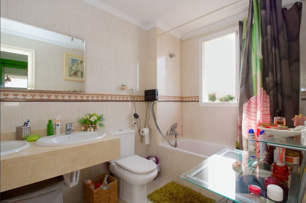 3 sypialnia Apartament na sprzedaż w Riviera del Sol z basenem - 332 000 € (Ref: 9757897)