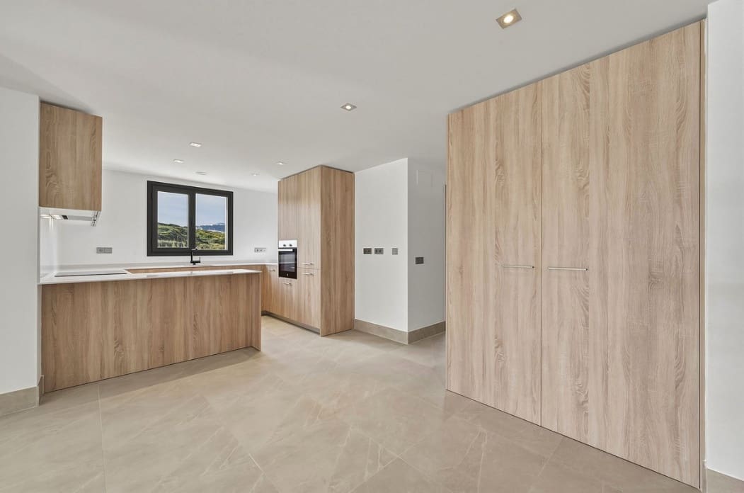 3 Zimmer Apartment zu verkaufen in Casares mit Pool - 450.000 € (Ref: 9761346)