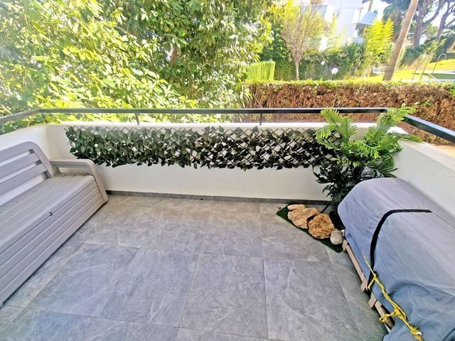 3 soveværelse Lejlighed til salg i Calahonda, Mijas med swimmingpool - € 359.000 (Ref: 9761396)