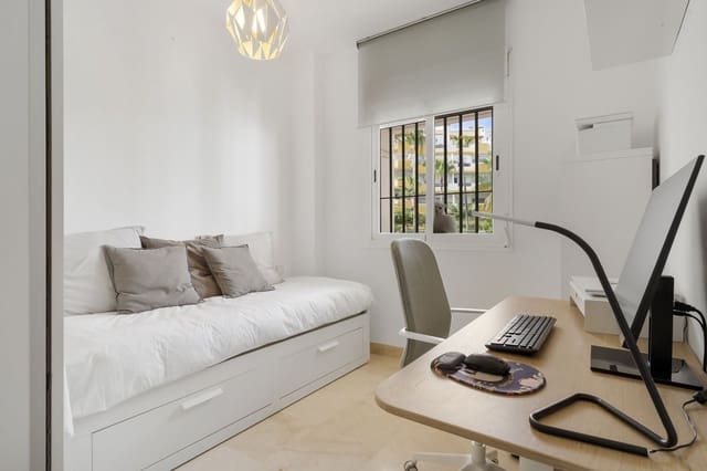 2 sypialnia Apartament na sprzedaż w La Cala de Mijas, Mijas z basenem - 295 000 € (Ref: 9761425)