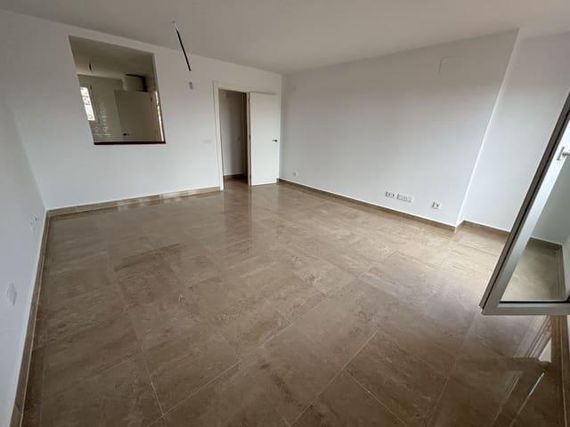 3 chambre Appartement à vendre à La Duquesa / Puerto de la Duquesa, Manilva avec piscine - 258 000 € (Ref: 9762408)