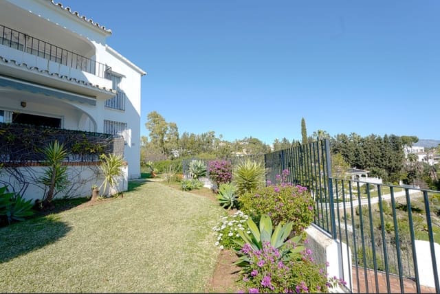 2 chambre Appartement à vendre à El Paraiso, Estepona avec piscine - 420 000 € (Ref: 9771902)