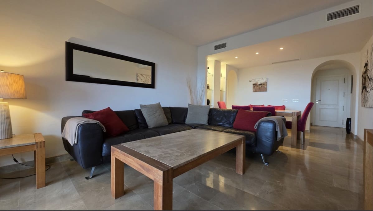 3 slaapkamer Appartement te koop in La Duquesa / Puerto de la Duquesa - € 329.000 (Ref: 9771913)