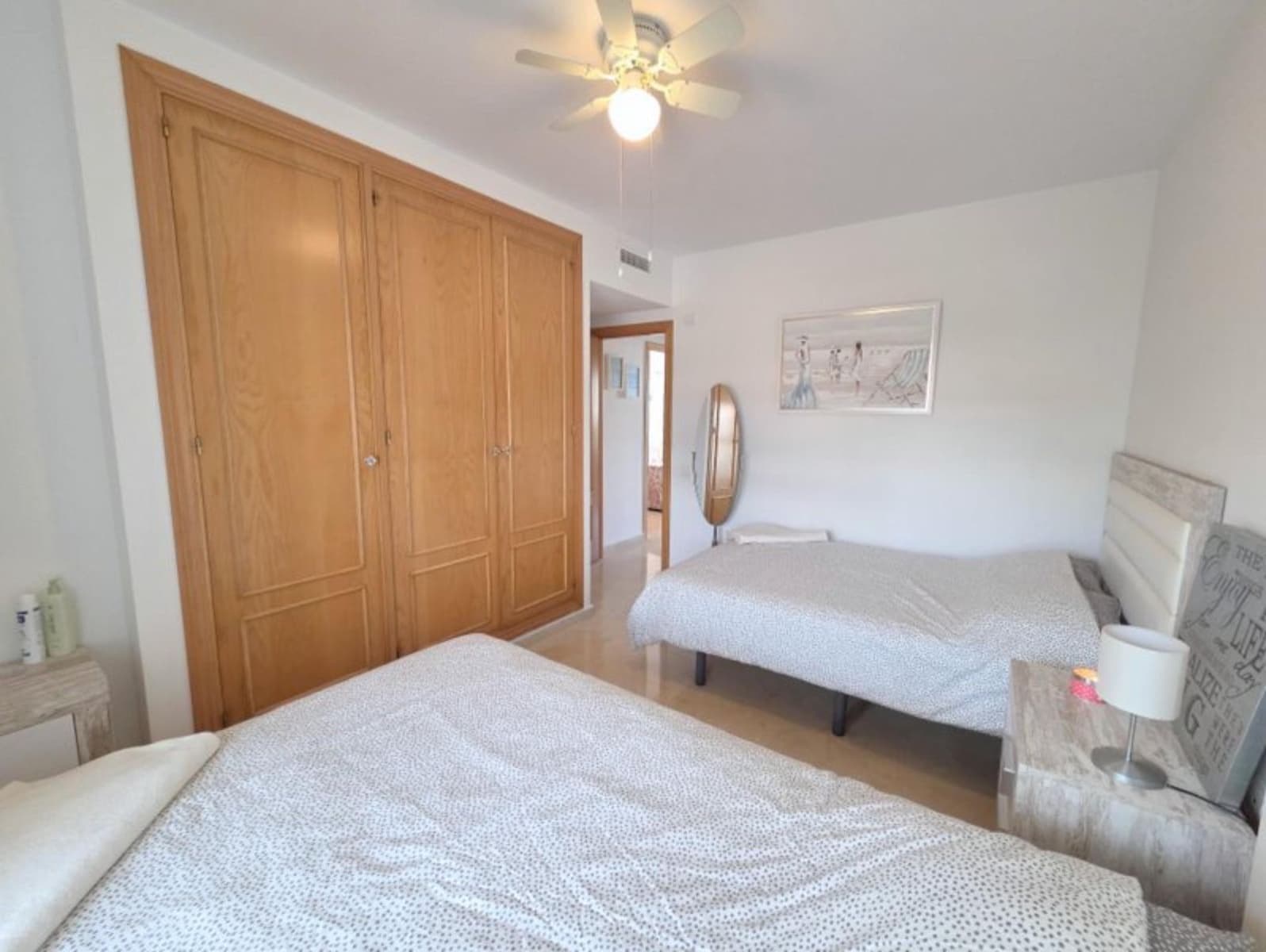 2 slaapkamer Appartement te koop in La Duquesa / Puerto de la Duquesa met zwembad - € 279.000 (Ref: 9771943)