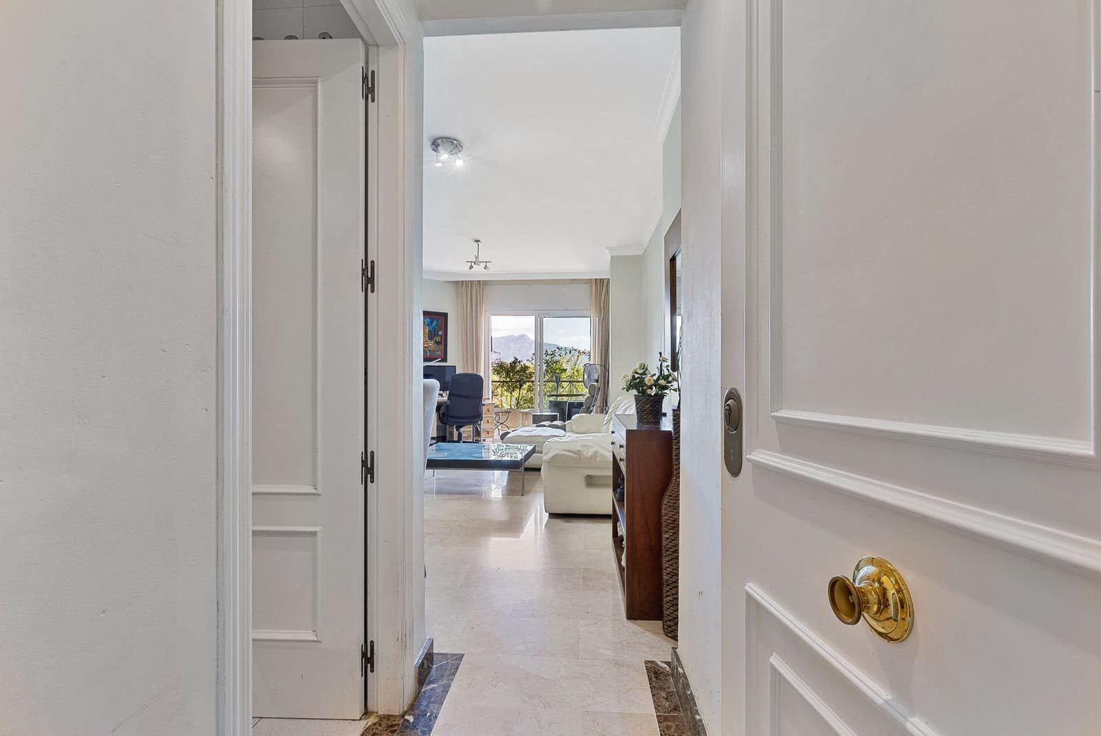 2 Zimmer Apartment zu verkaufen in Bel-Air mit Pool Garage - 299.000 € (Ref: 9771948)