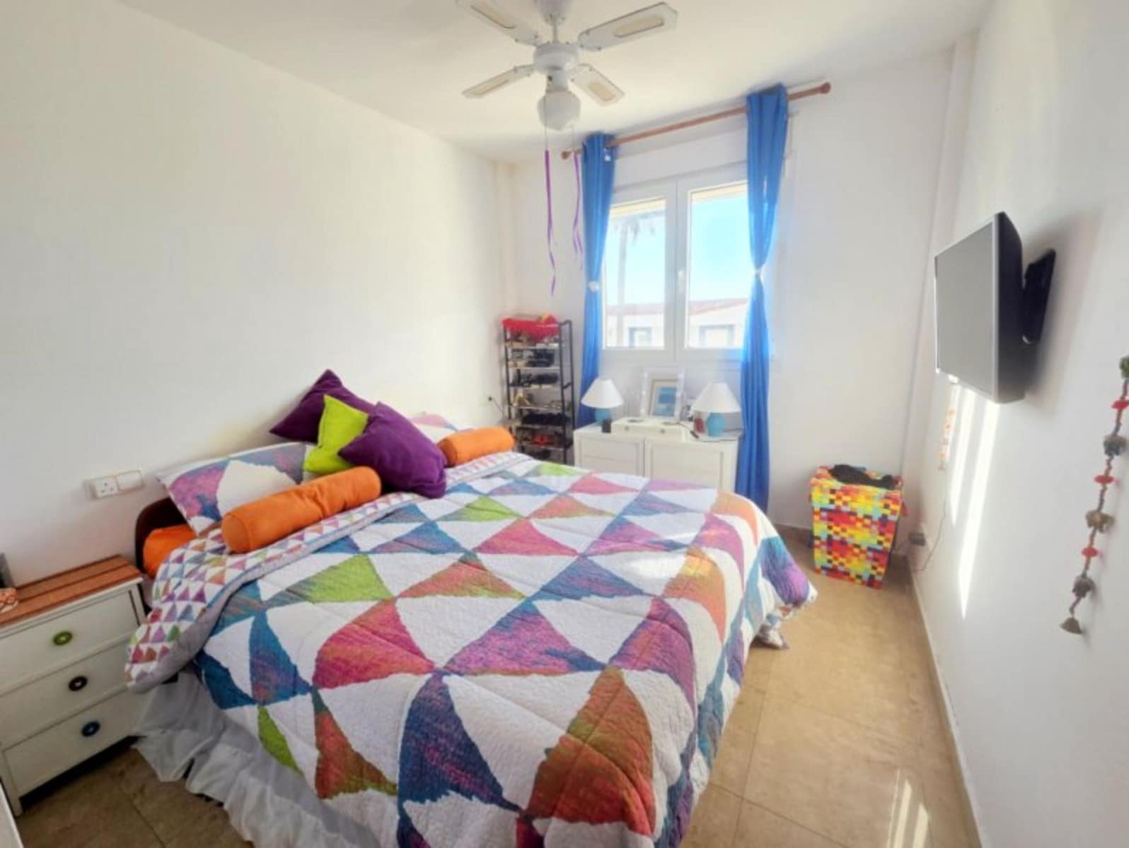 2 quarto Apartamento para venda em La Duquesa / Puerto de la Duquesa com piscina - 265 000 € (Ref: 9774382)