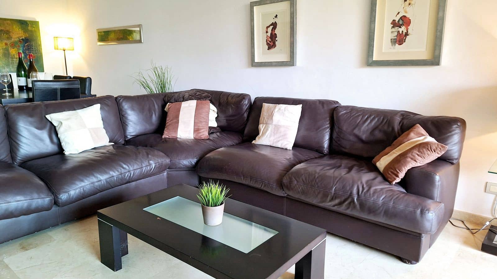 Apartamento de 2 habitaciones en La Duquesa / Puerto de la Duquesa en venta con piscina - 484.000 € (Ref: 9778536)