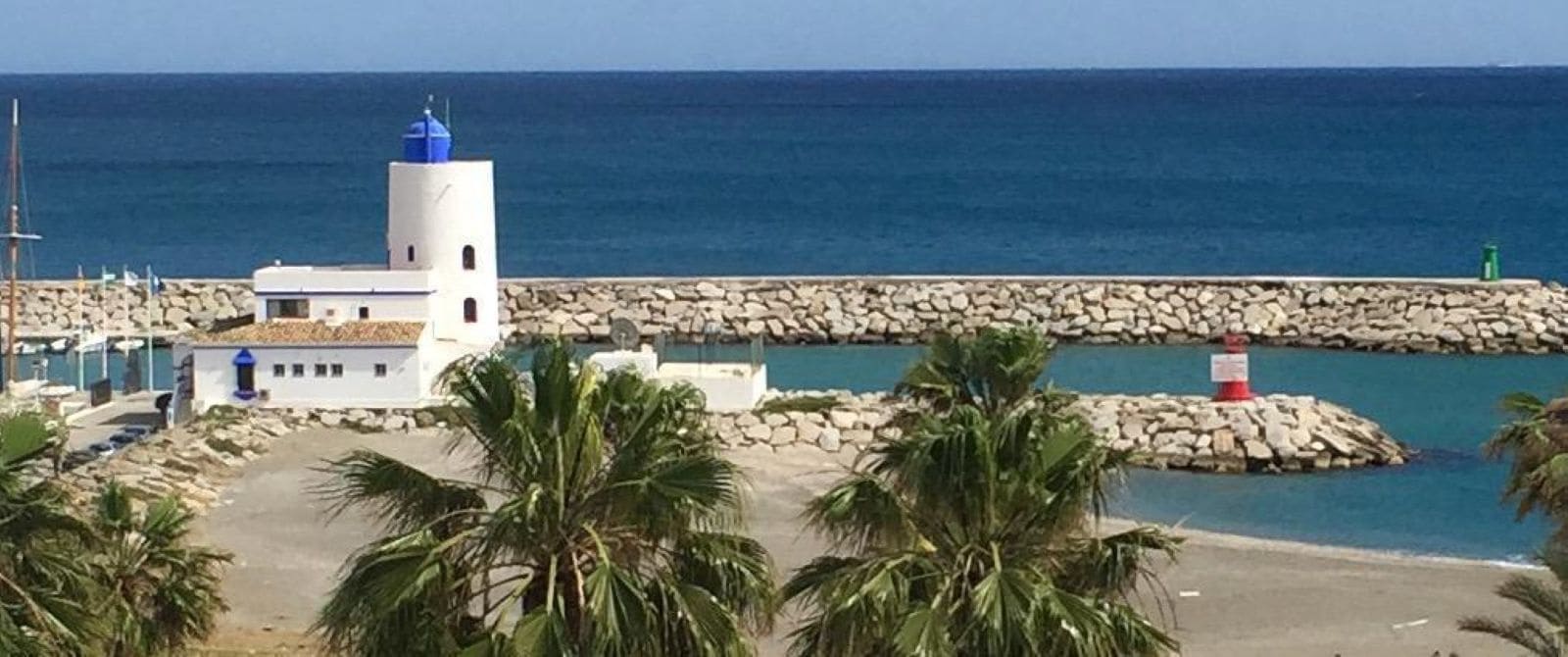 2 quarto Apartamento para venda em La Duquesa / Puerto de la Duquesa com piscina - 345 000 € (Ref: 9781304)