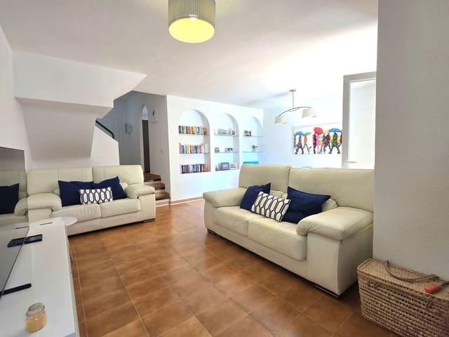 3 sypialnia Dom na sprzedaż w Casares z basenem - 440 000 € (Ref: 9781317)