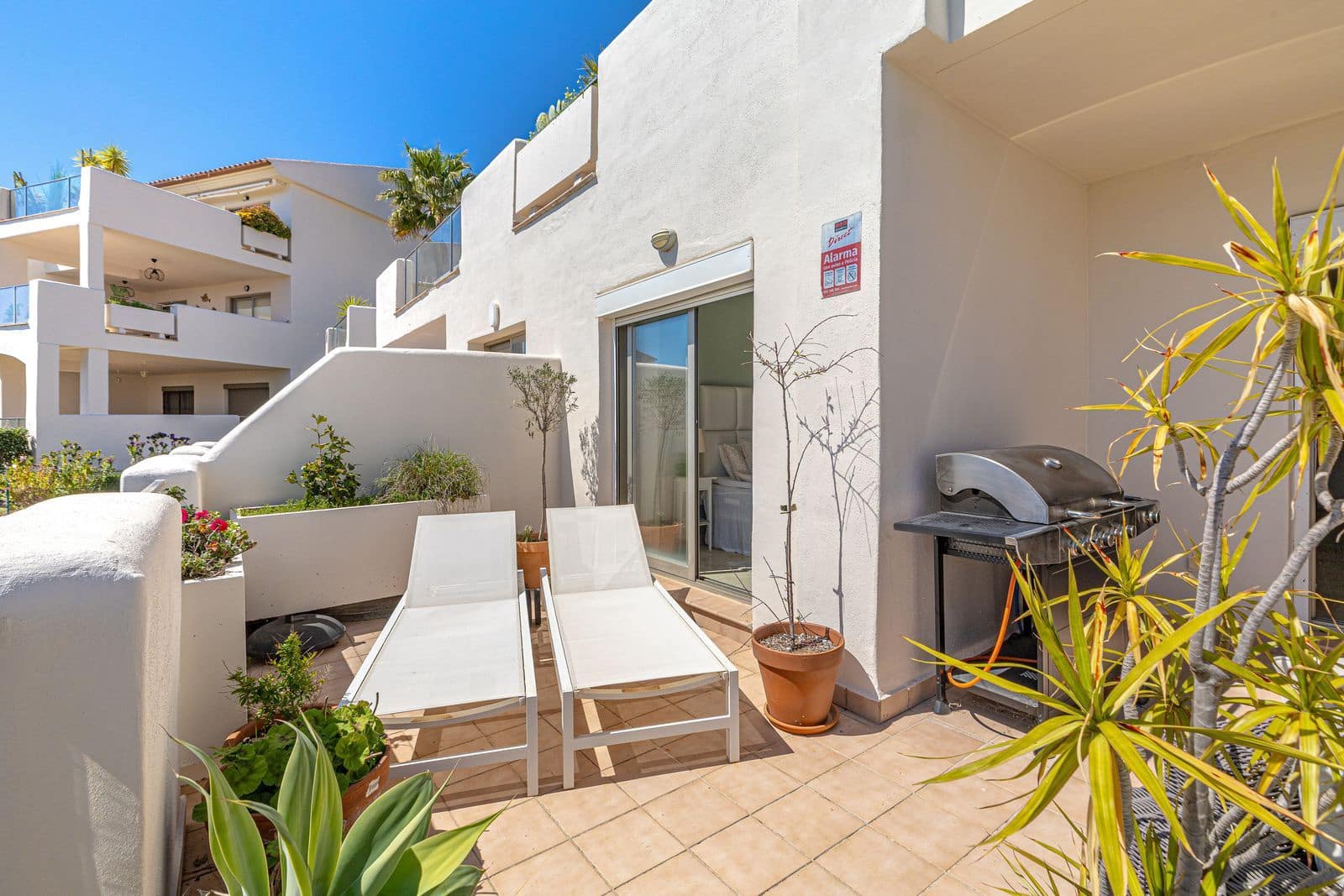 2 chambre Appartement à vendre à New Golden Mile avec piscine garage - 399 000 € (Ref: 9782014)