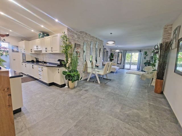 3 camera da letto Appartamento in vendita in Calahonda, Mijas con piscina - 359.000 € (Rif: 9783766)