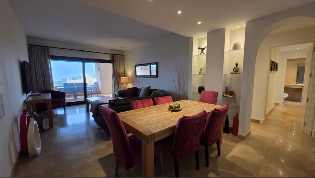 3 makuuhuone Huoneisto myytävänä paikassa La Duquesa / Puerto de la Duquesa - 329 000 € (Ref: 9793532)