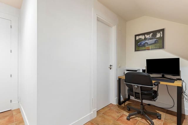 4 camera da letto Casa in vendita in Benahavís con piscina - 525.000 € (Rif: 9793535)