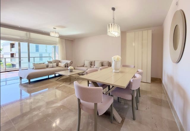 3 slaapkamer Appartement te koop in La Duquesa / Puerto de la Duquesa, Manilva - € 398.000 (Ref: 9795431)