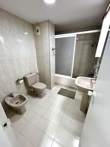 3 slaapkamer Penthouse te koop in Estepona met zwembad garage - € 650.000 (Ref: 9798084)