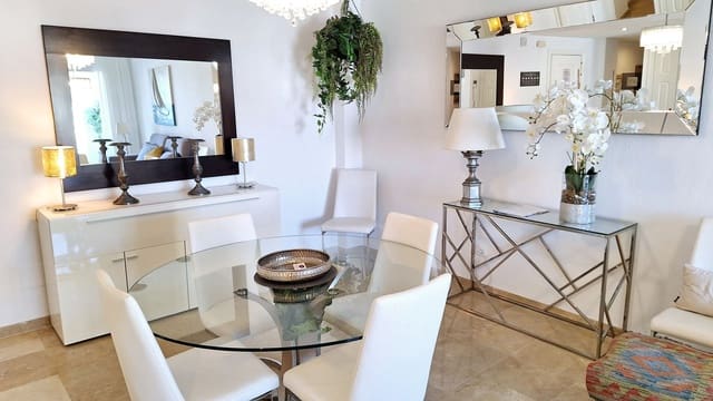 2 sovrum Lägenhet till salu i La Duquesa / Puerto de la Duquesa, Manilva med pool garage - 470 000 € (Ref: 9798088)