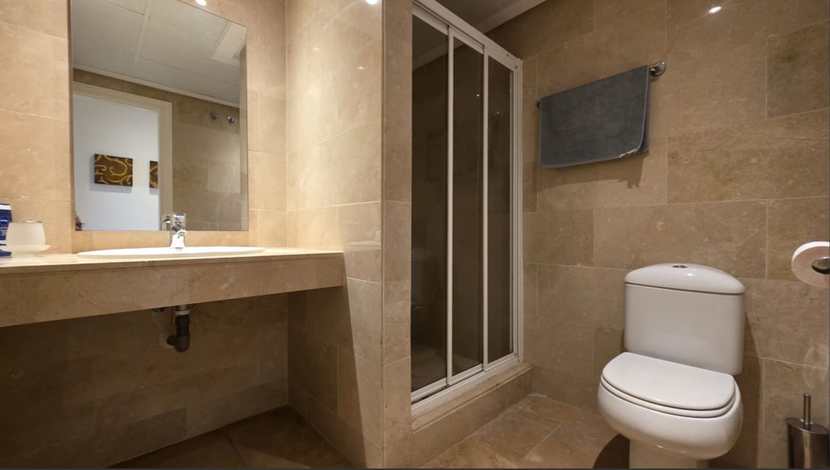 3 soverom Leilighet til salgs i La Duquesa / Puerto de la Duquesa - € 329 000 (Ref: 9798193)