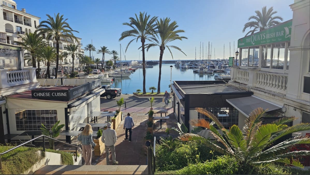 3 soverom Leilighet til salgs i La Duquesa / Puerto de la Duquesa - € 329 000 (Ref: 9798193)