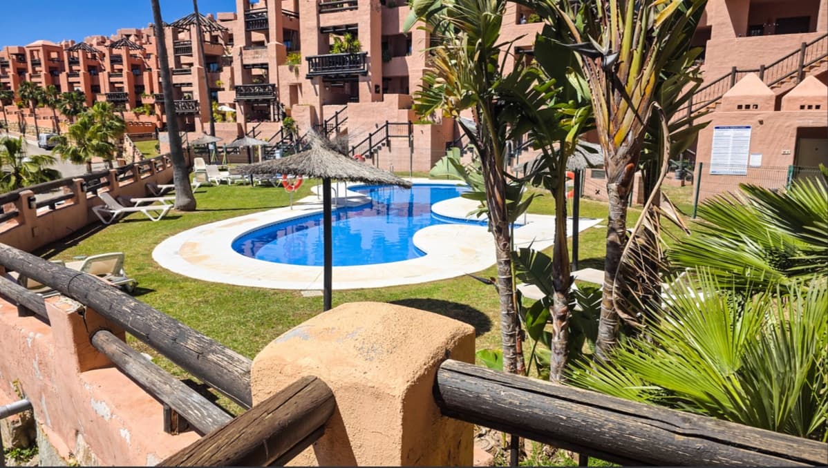 3 soverom Leilighet til salgs i La Duquesa / Puerto de la Duquesa - € 329 000 (Ref: 9798193)