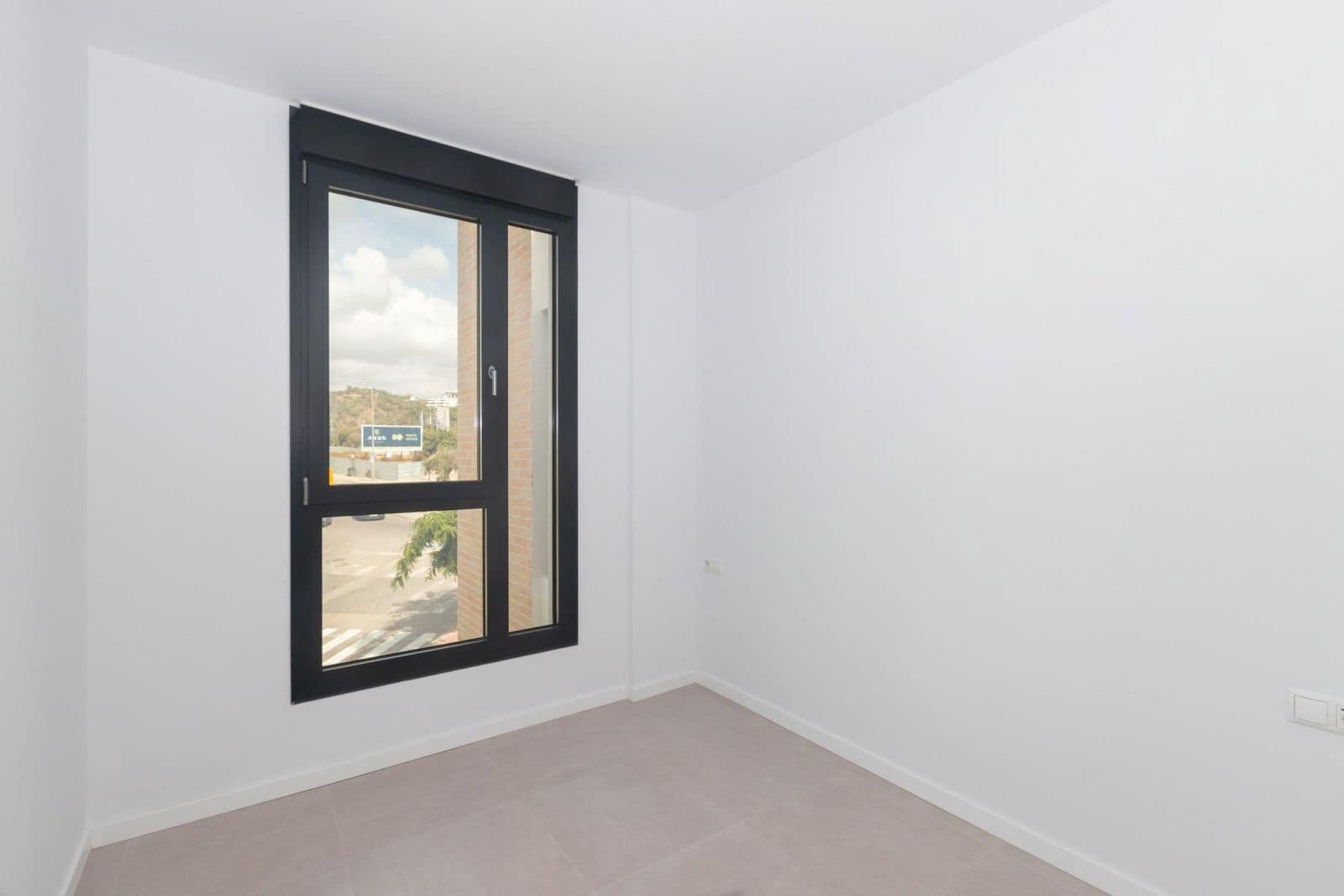 3 soveværelse Lejlighed til salg i Estepona med swimmingpool garage - € 440.000 (Ref: 9799936)