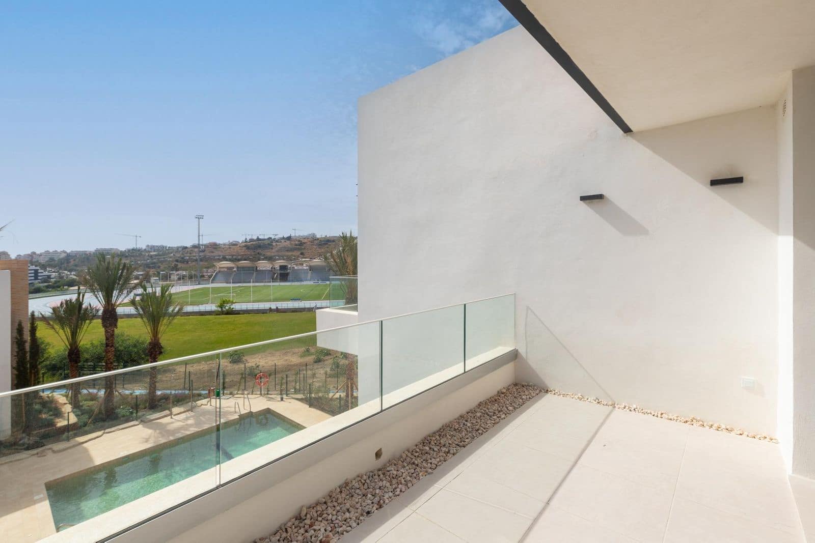 3 soveværelse Lejlighed til salg i Estepona med swimmingpool garage - € 440.000 (Ref: 9799936)