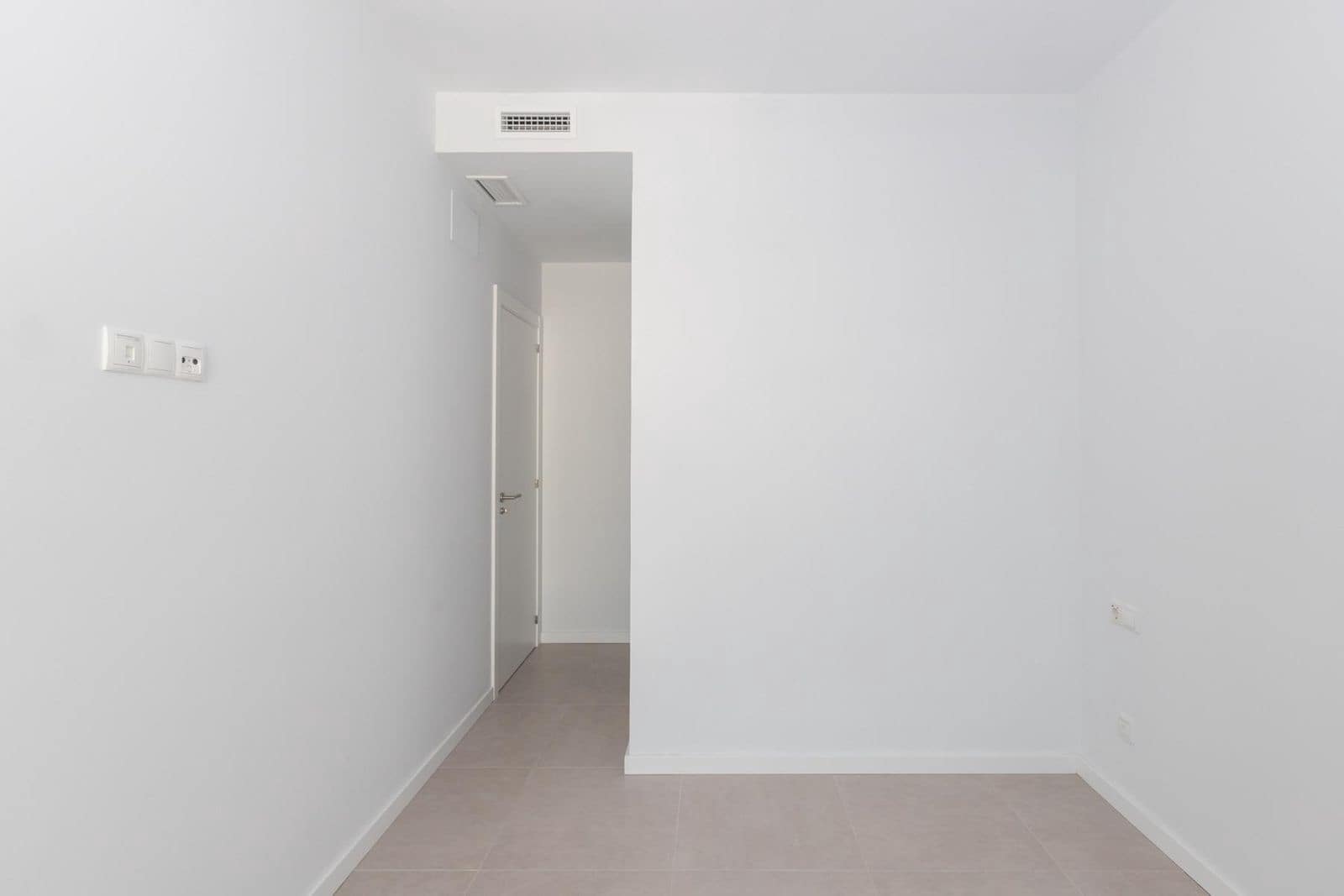 3 soveværelse Lejlighed til salg i Estepona med swimmingpool garage - € 440.000 (Ref: 9799936)