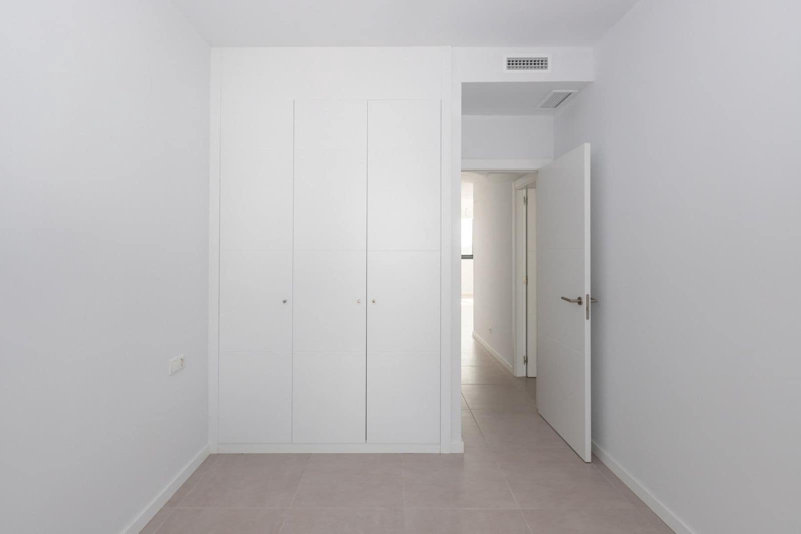 3 soveværelse Lejlighed til salg i Estepona med swimmingpool garage - € 440.000 (Ref: 9799936)