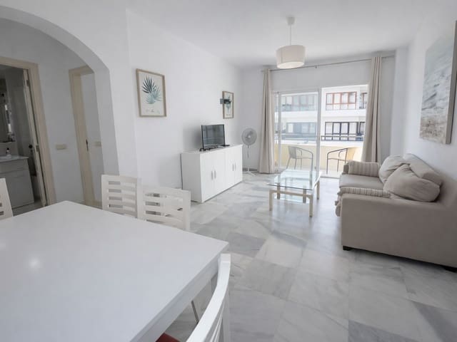 2 soveværelse Lejlighed til salg i Estepona - € 391.500 (Ref: 9799938)