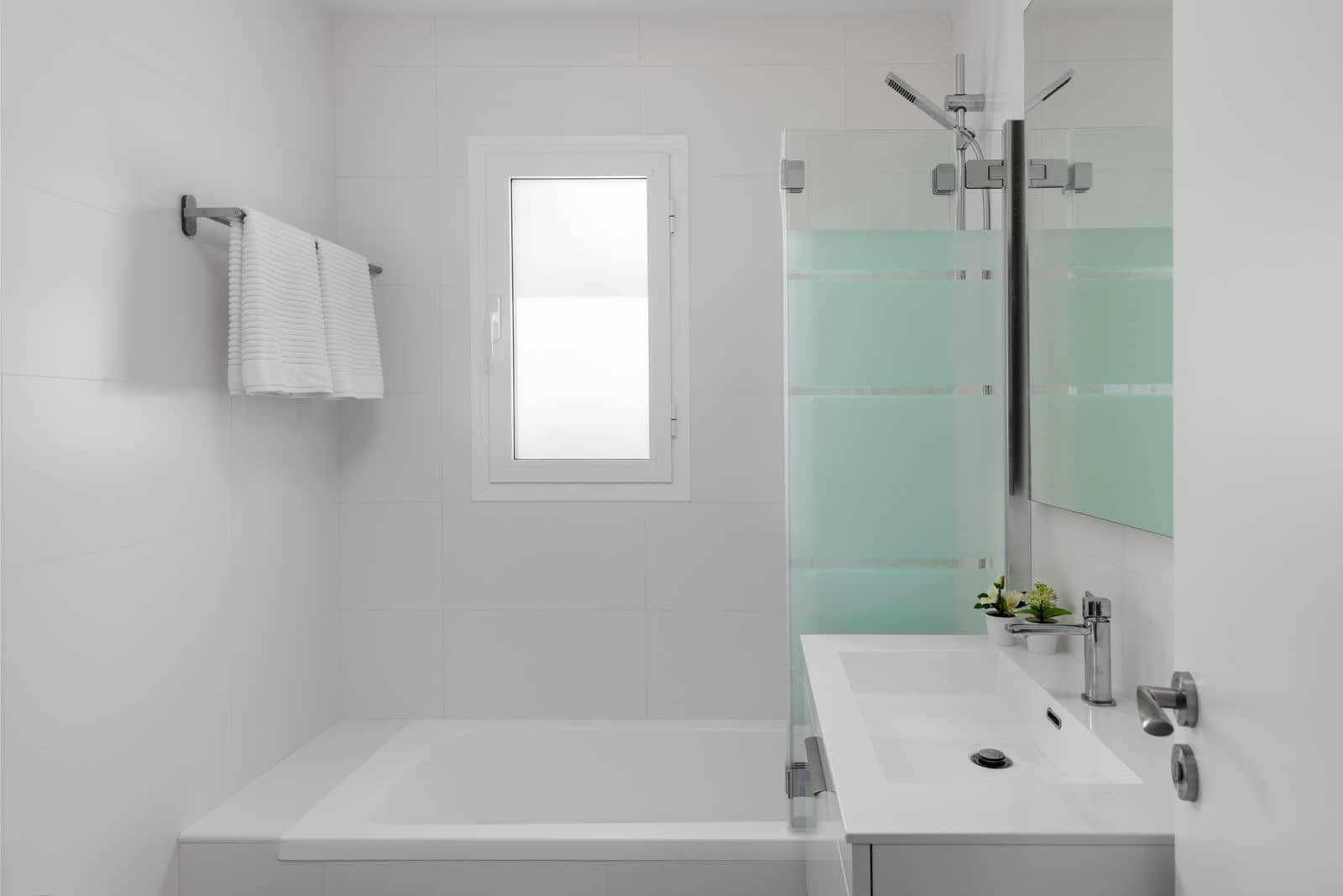 2 soveværelse Lejlighed til salg i Estepona med swimmingpool - € 399.000 (Ref: 9799939)