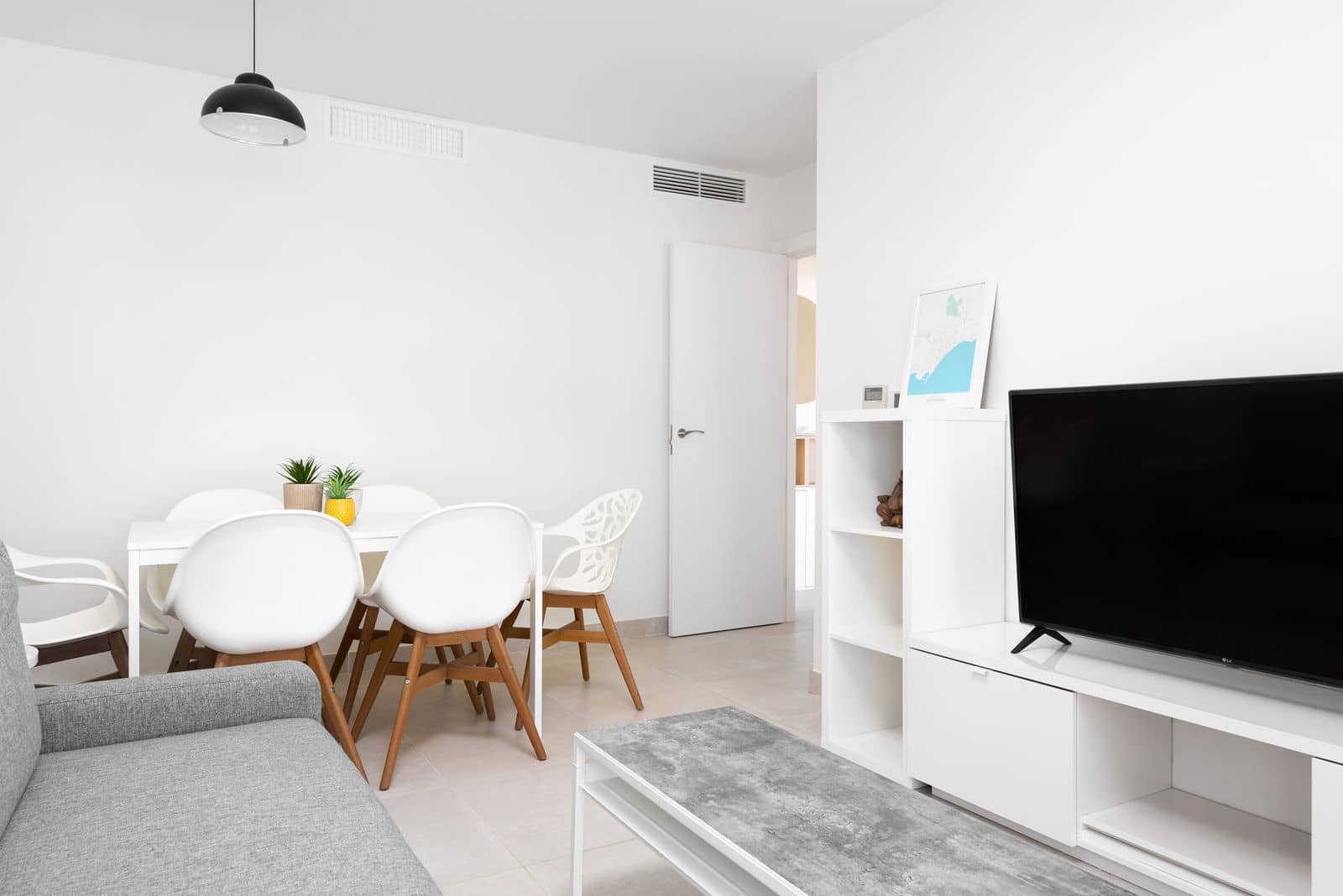 2 soveværelse Lejlighed til salg i Estepona med swimmingpool - € 399.000 (Ref: 9799939)