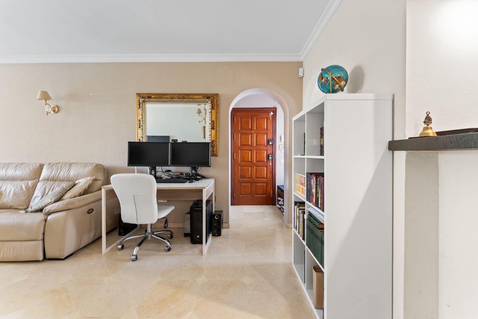 2 Zimmer Apartment zu verkaufen in Riviera del Sol mit Pool - 299.000 € (Ref: 9799946)