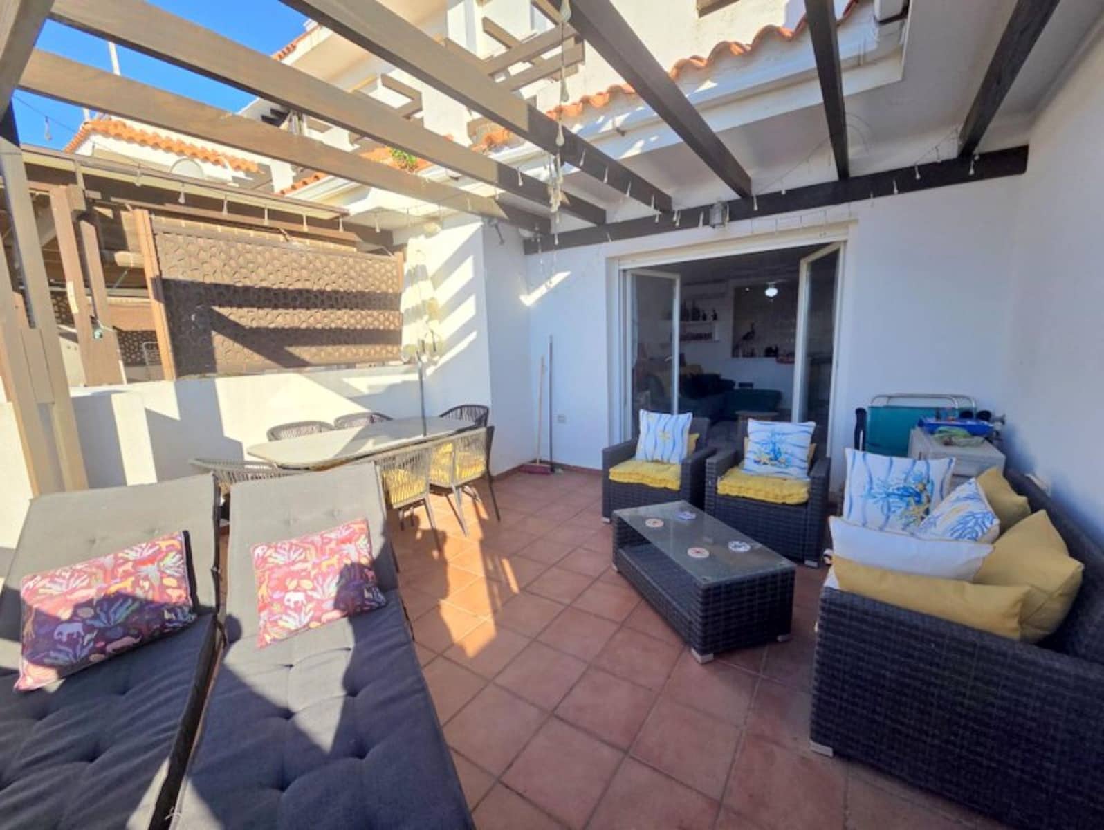 2 Zimmer Apartment zu verkaufen in La Duquesa / Puerto de la Duquesa mit Pool - 265.000 € (Ref: 9799956)