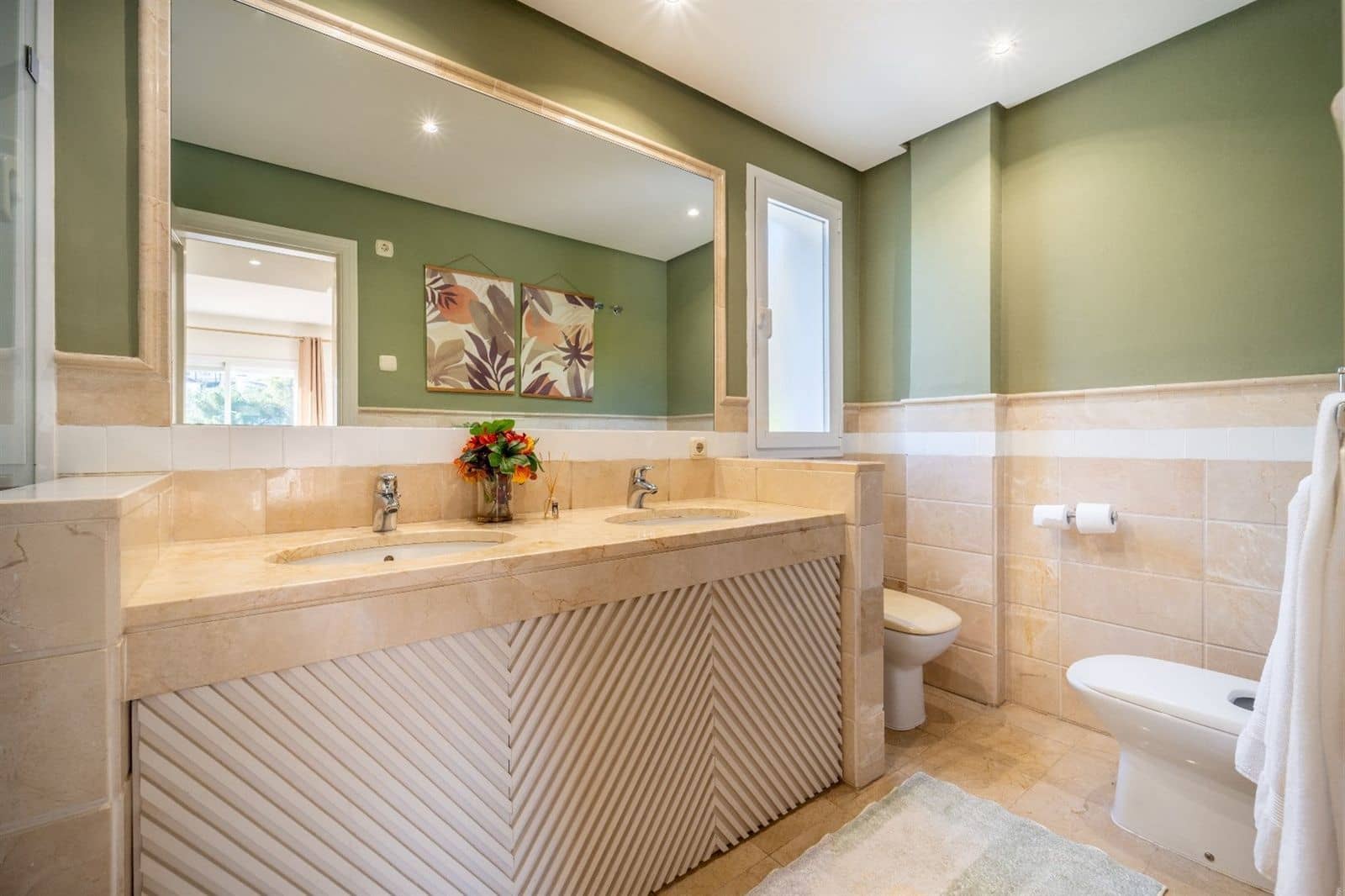 3 sovrum Lägenhet till salu i La Quinta med pool garage - 583 500 € (Ref: 9800057)