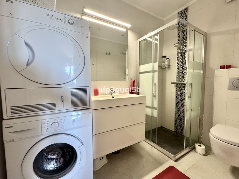 2 chambre Appartement à vendre à La Cala de Mijas avec piscine - 449 000 € (Ref: 9800726)