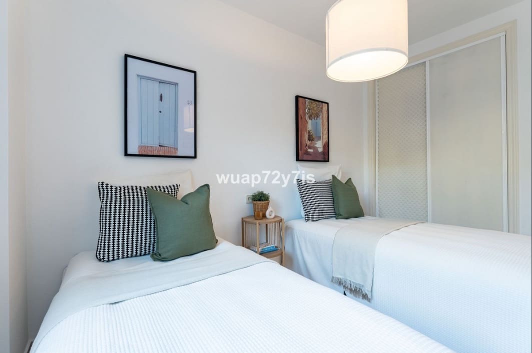 3 bedroom Apartment for sale in Costalita with pool - € 419,000 (Ref: 9800736)