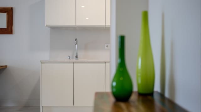 2 soverom Leilighet til salgs i Manilva med svømmebasseng - € 329 000 (Ref: 9800752)