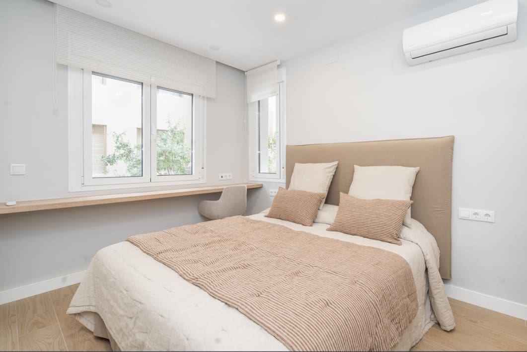 2 soveværelse Lejlighed til salg i Estepona - € 492.000 (Ref: 9800768)