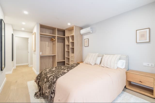 2 soveværelse Lejlighed til salg i Estepona - € 492.000 (Ref: 9800768)