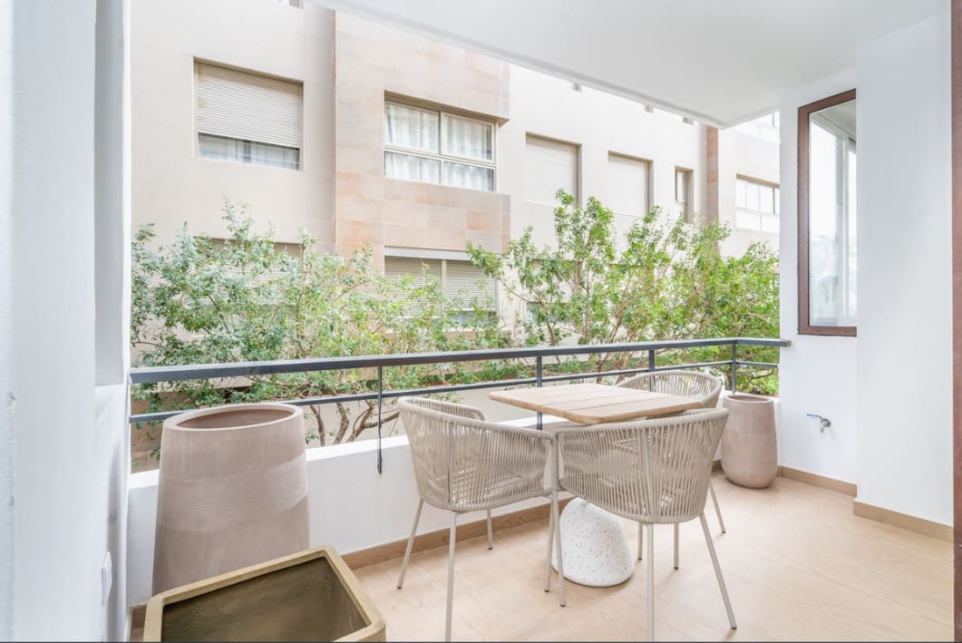 2 soveværelse Lejlighed til salg i Estepona - € 492.000 (Ref: 9800768)