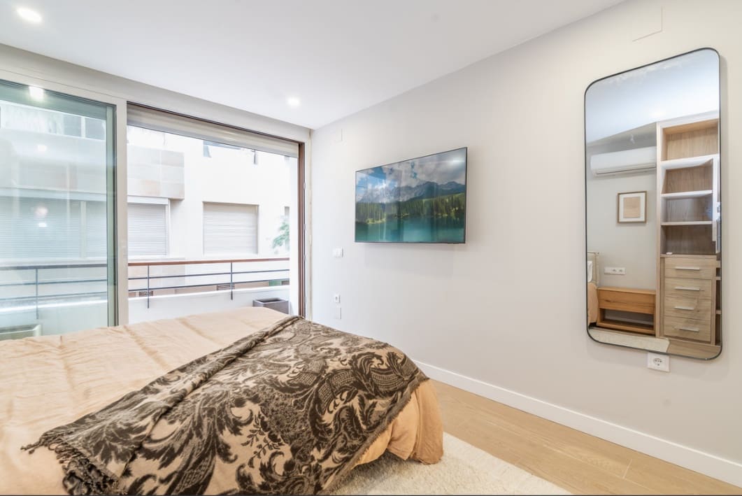 2 soveværelse Lejlighed til salg i Estepona - € 492.000 (Ref: 9800768)