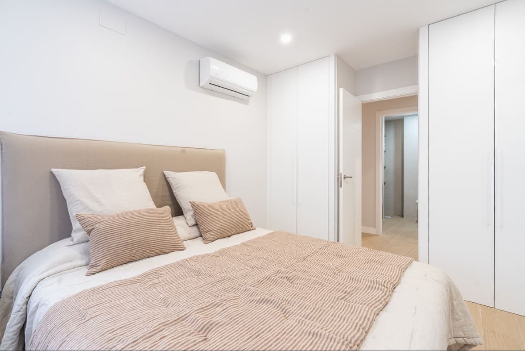 2 soveværelse Lejlighed til salg i Estepona - € 492.000 (Ref: 9800768)