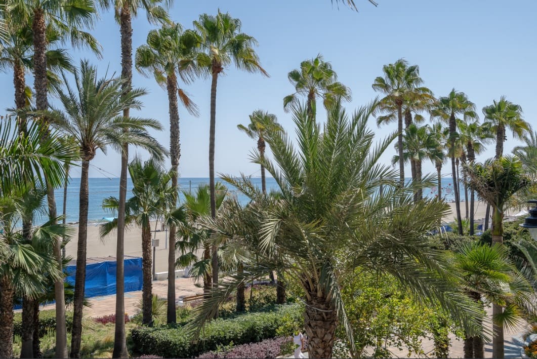 2 soveværelse Lejlighed til salg i Estepona - € 492.000 (Ref: 9800768)