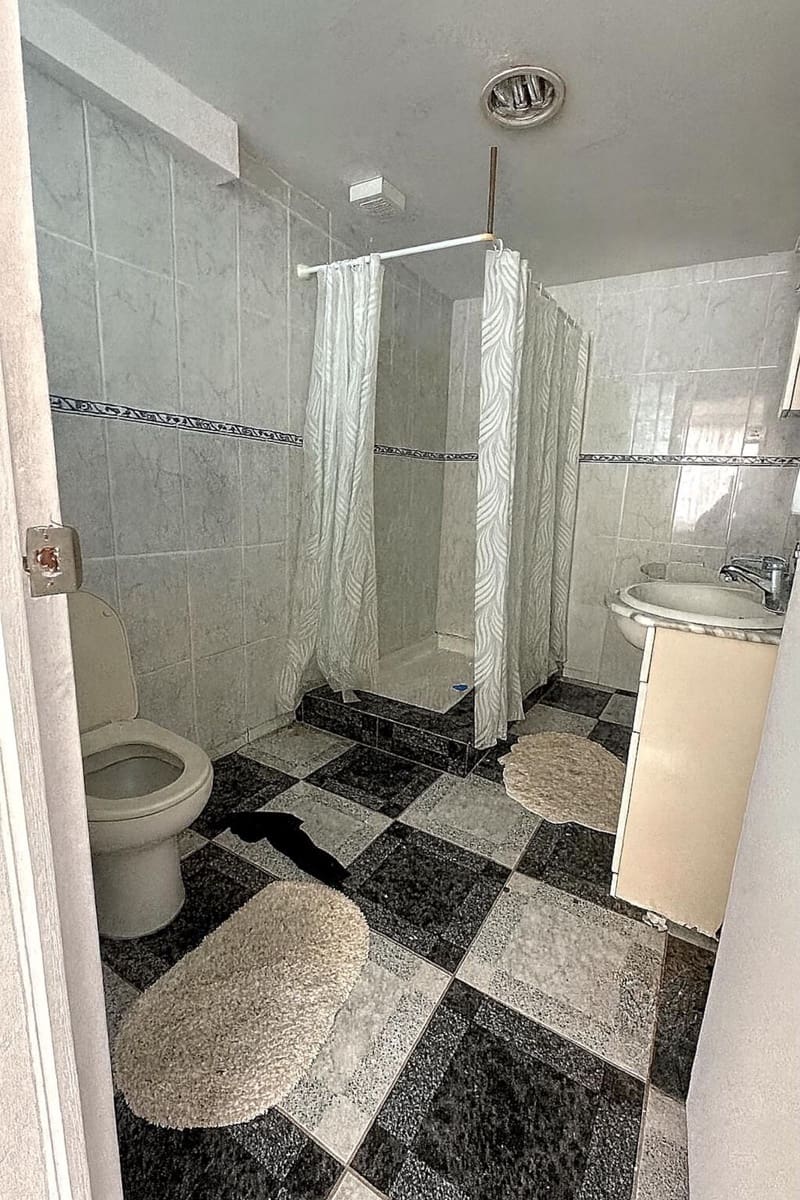 4 soveværelse Lejlighed til salg i Calahonda med swimmingpool - € 380.000 (Ref: 9800776)