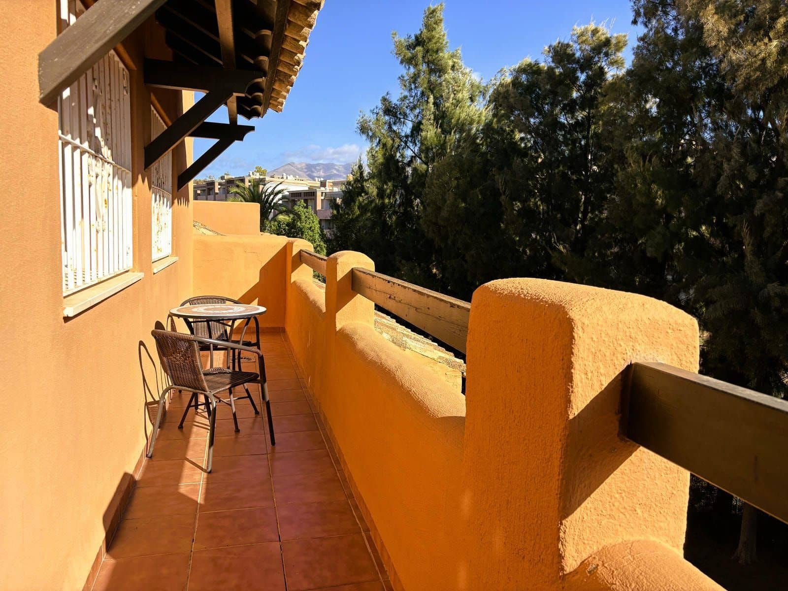 3 sypialnia Penthouse na sprzedaż w Casares z basenem - 355 000 € (Ref: 9800791)