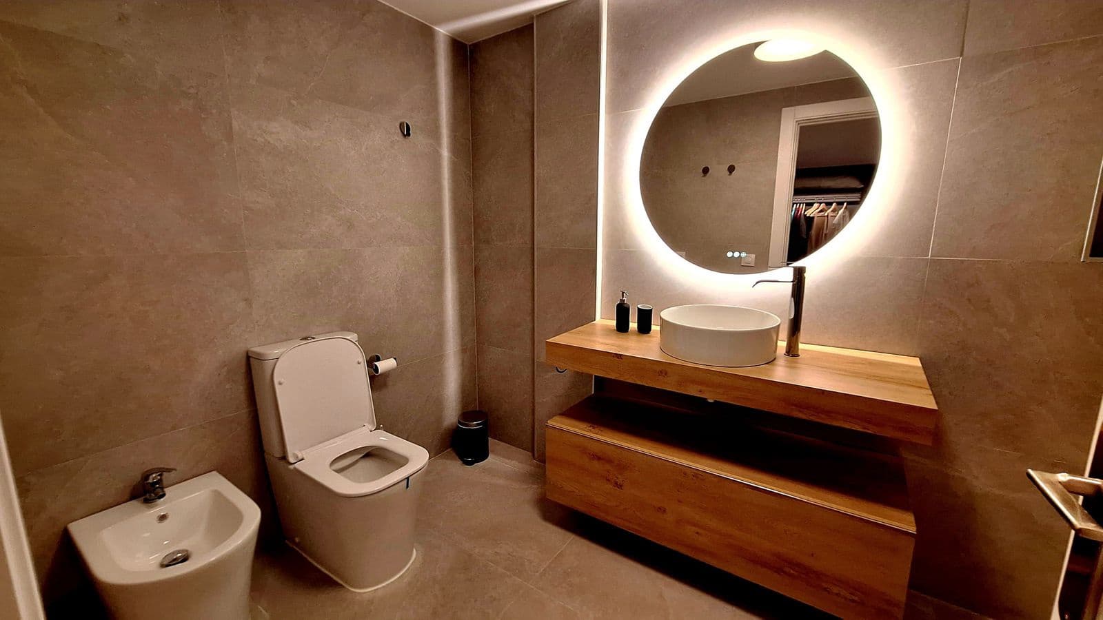 3 sypialnia Penthouse na sprzedaż w Estepona - 459 900 € (Ref: 9800792)