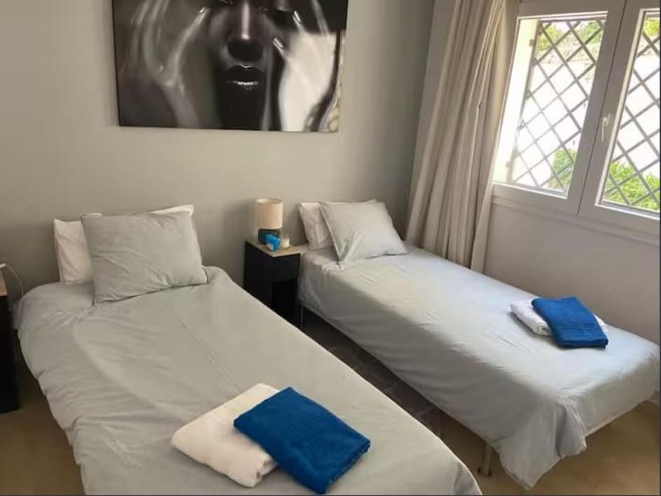 2 chambre Appartement à vendre à Aloha Golf avec piscine garage - 445 000 € (Ref: 9804896)