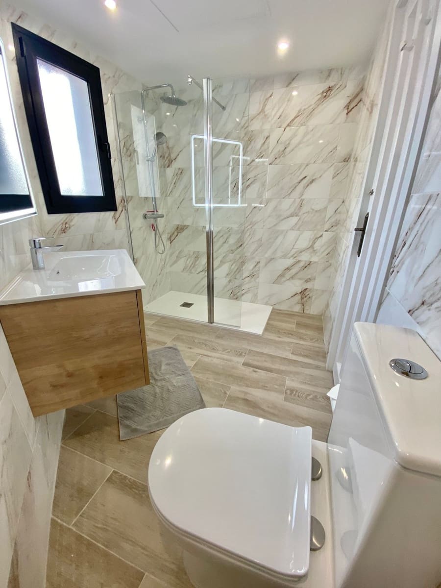 3 Zimmer Apartment zu verkaufen in Riviera del Sol mit Pool - 430.000 € (Ref: 9805435)