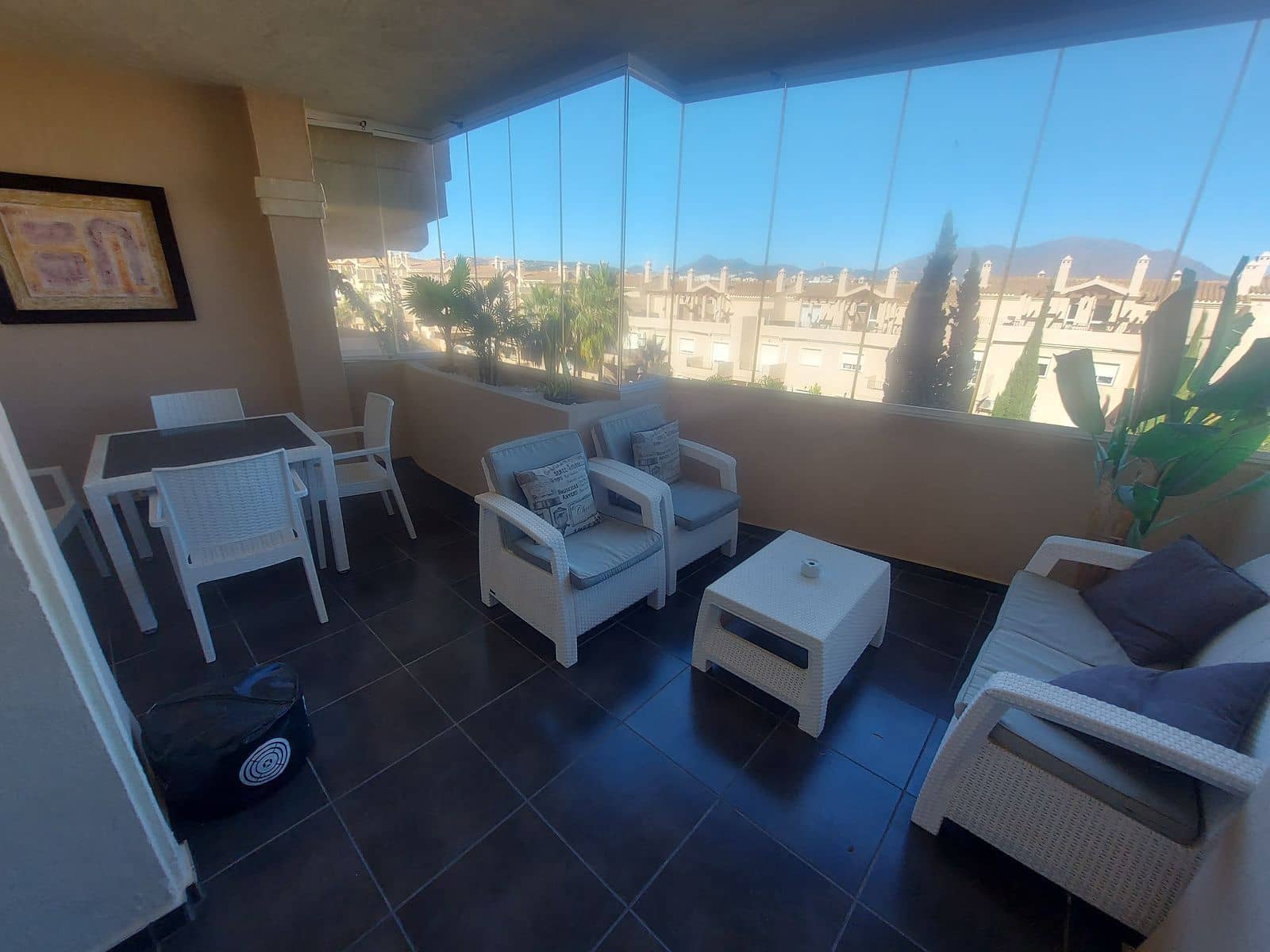 3 chambre Appartement à vendre à La Duquesa / Puerto de la Duquesa avec piscine garage - 299 000 € (Ref: 9805521)
